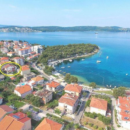 Apartment Buksa Трогір Екстер'єр фото