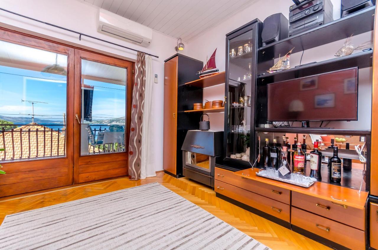 Apartment Buksa Трогір Екстер'єр фото