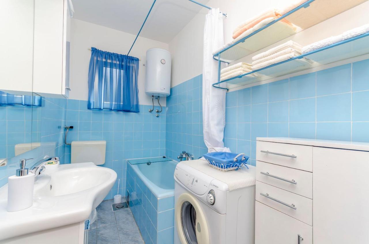 Apartment Buksa Трогір Екстер'єр фото
